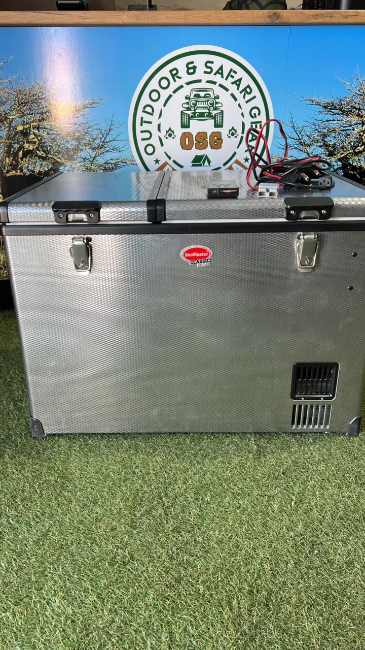 SnoMaster Dual Fridge/Freezer 30L & 26L