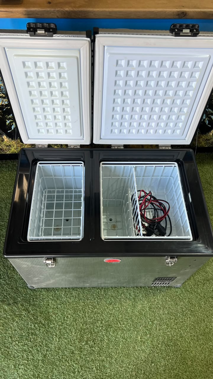 SnoMaster Dual Fridge/Freezer 30L & 26L