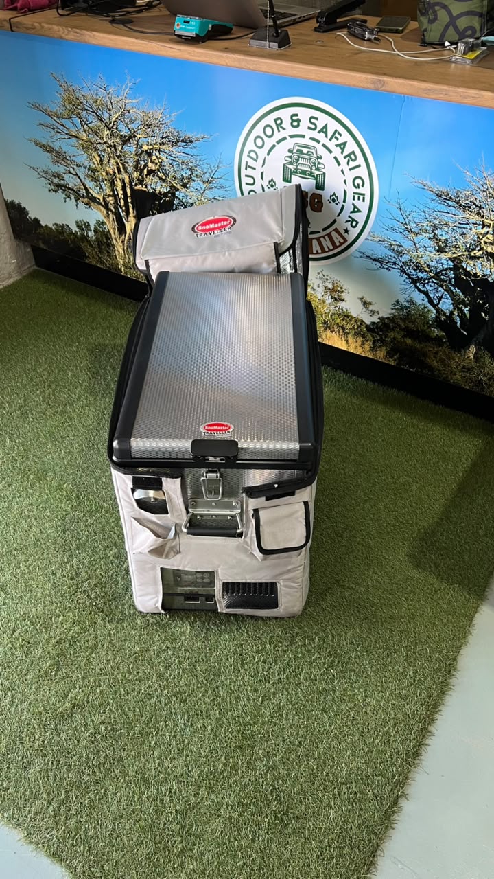SnoMaster 40L Fridge/Freezer