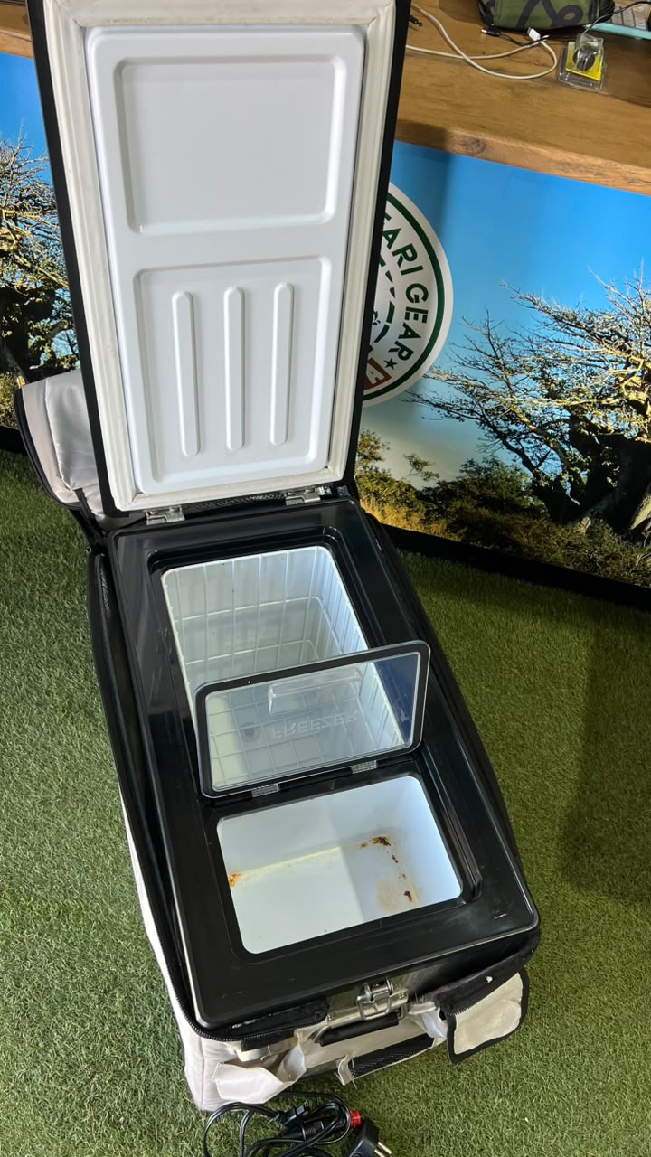 SnoMaster 40L Fridge/Freezer